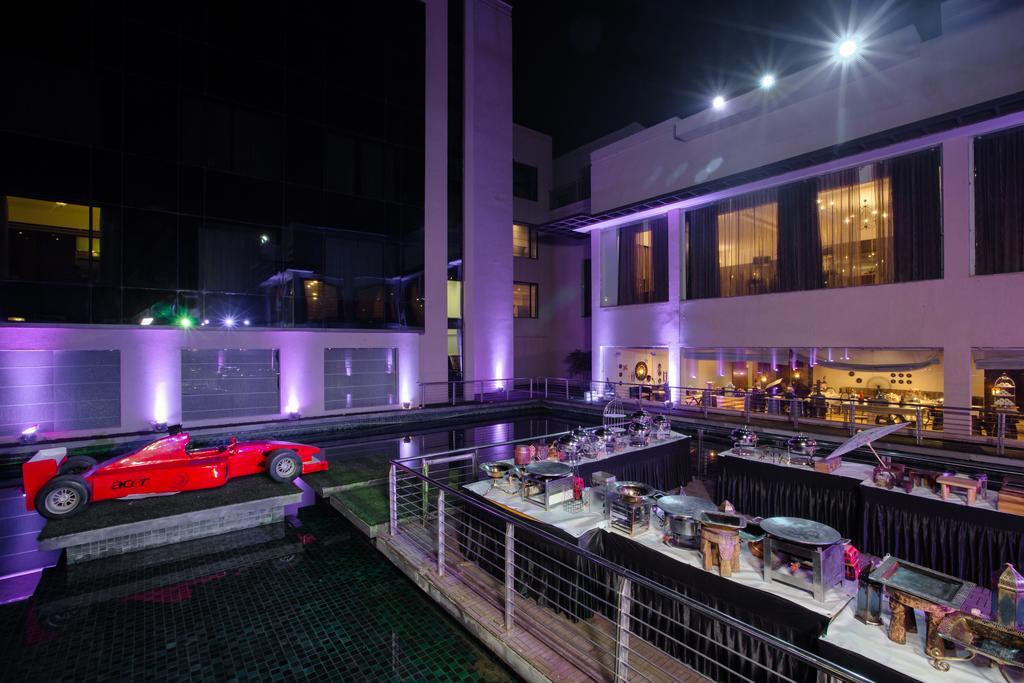 Orana Hotels & Resorts New Delhi Eksteriør bilde
